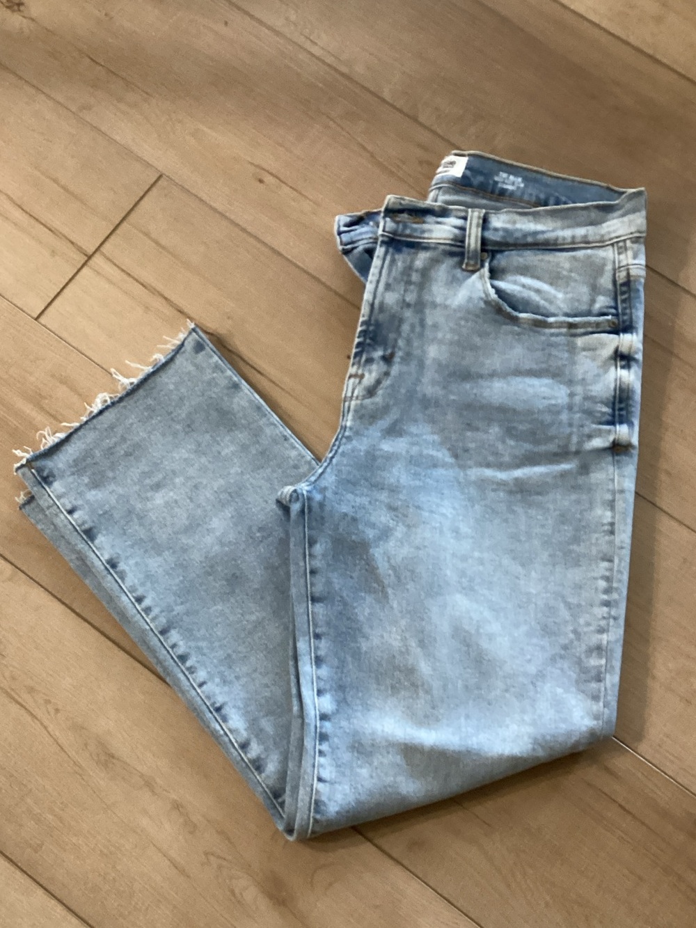 Women’s  Light Blue Slim Straight Denim Jeans